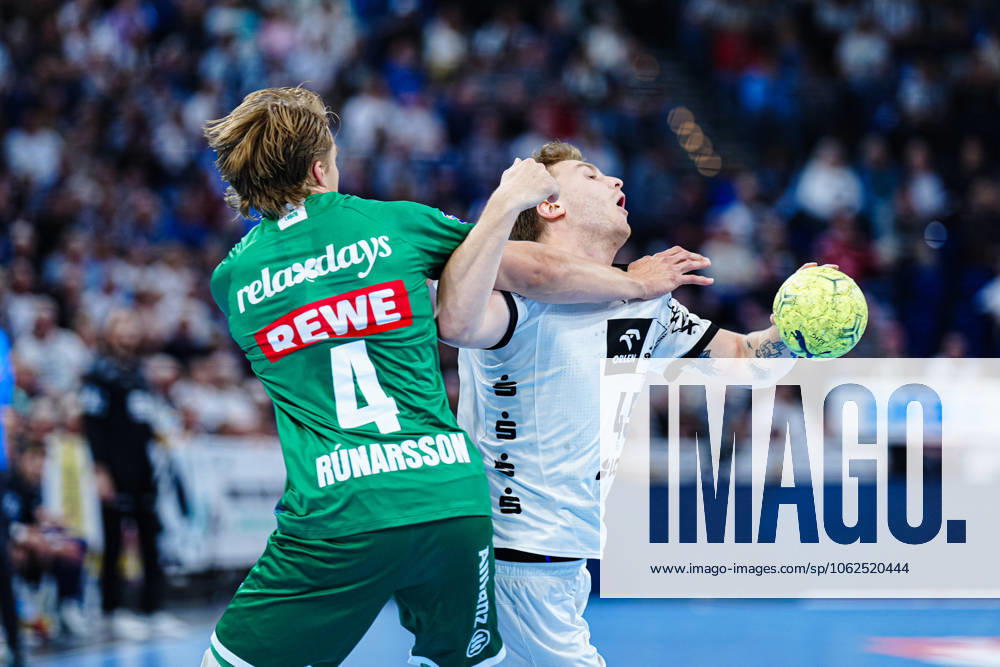 Andri Mar Runarsson SC DHfK Leipzig, 04 , Emil Wernsdorf Madsen THW Kiel, 45 GER, THW Kiel vs SC DHfK Leipzig, Handball, Bundesliga, Matchday, 31, Season 2024 2025, 28 05 2025 GER, THW Kiel vs SC DHfK Leipzig, Handball, Bundesliga, Matchday, 31, Season 2024 2025, 28 05 2025 Kiel
