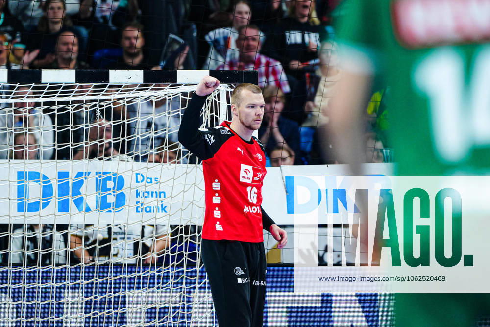 Cheers after Tomas Mrkvas save THW Kiel, 16 GER, THW Kiel vs SC DHfK Leipzig, Handball, Bundesliga, Matchday, 31, Season 2024 2025, 28 05 2025 GER, THW Kiel vs SC DHfK Leipzig, Handball, Bundesliga, Matchday, 31, Season 2024 2025, 28 05 2025 Kiel