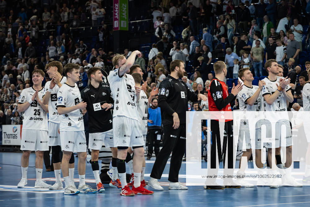 DAIKIN HBL THW Kiel vs SC DHfK Leipzig 28 05 25 Cheers after victory Team THW Kiel DAIKIN HBL THW Kiel vs SC DHfK Leipzig, Wunderino Arena on 28 05 25