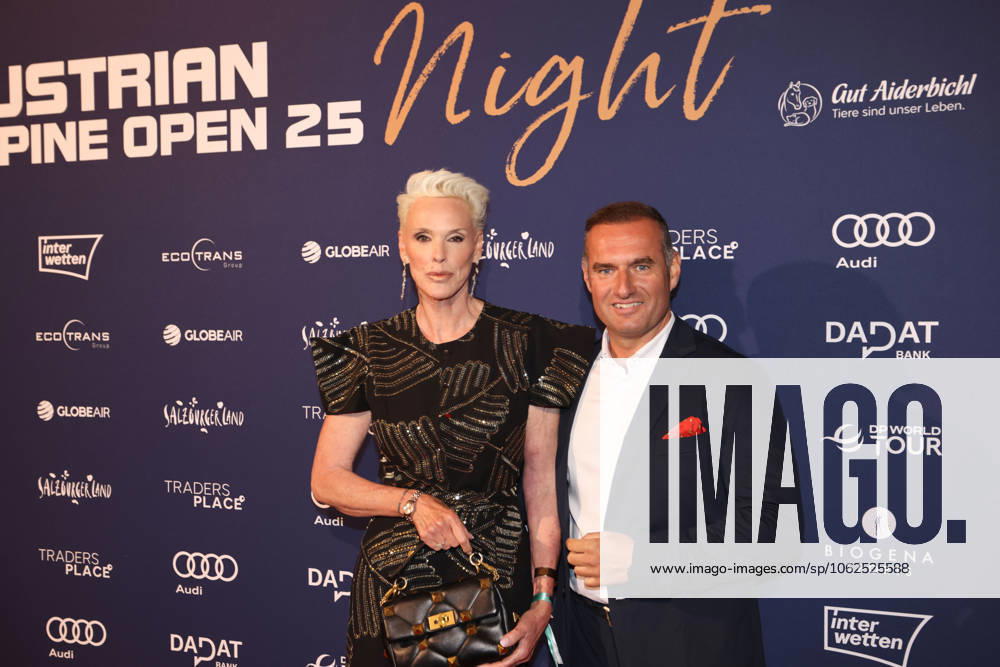 Bilder des Jahres 2025, Sport 05 Mai GOLF - Austrian Alpine Open HENNDORF,AUSTRIA,28.MAY.25 - GOLF - DP World Tour, Austrian Alpine Open Night, Golfclub Gut Altentann. Image shows Brigitte Nielsen and Dieter Ehrengruber (Gut Eiderbichl). GEPAxpictures xMathiasxMandl