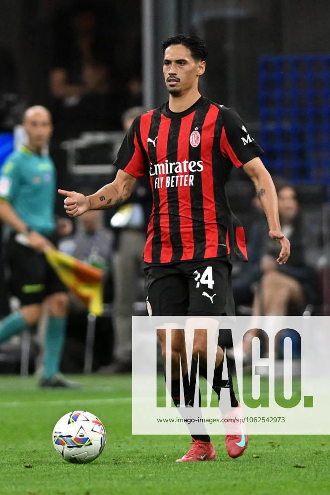 TIJANI REIJNDERS, Serie A 2024-25, Milan-Monza 2-0, Milan New Shirt 2025-26, azione, action, single shot SERIE A 2024-25 MILAN-MONZA 2-0 Milan Maglia Nuova 2025-26