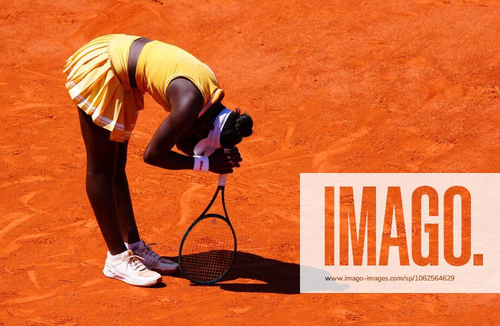 Victoria Mboko reacts during her third round defeat French Open Tennis, Day Six, Tennis, Roland Garros, Paris, France