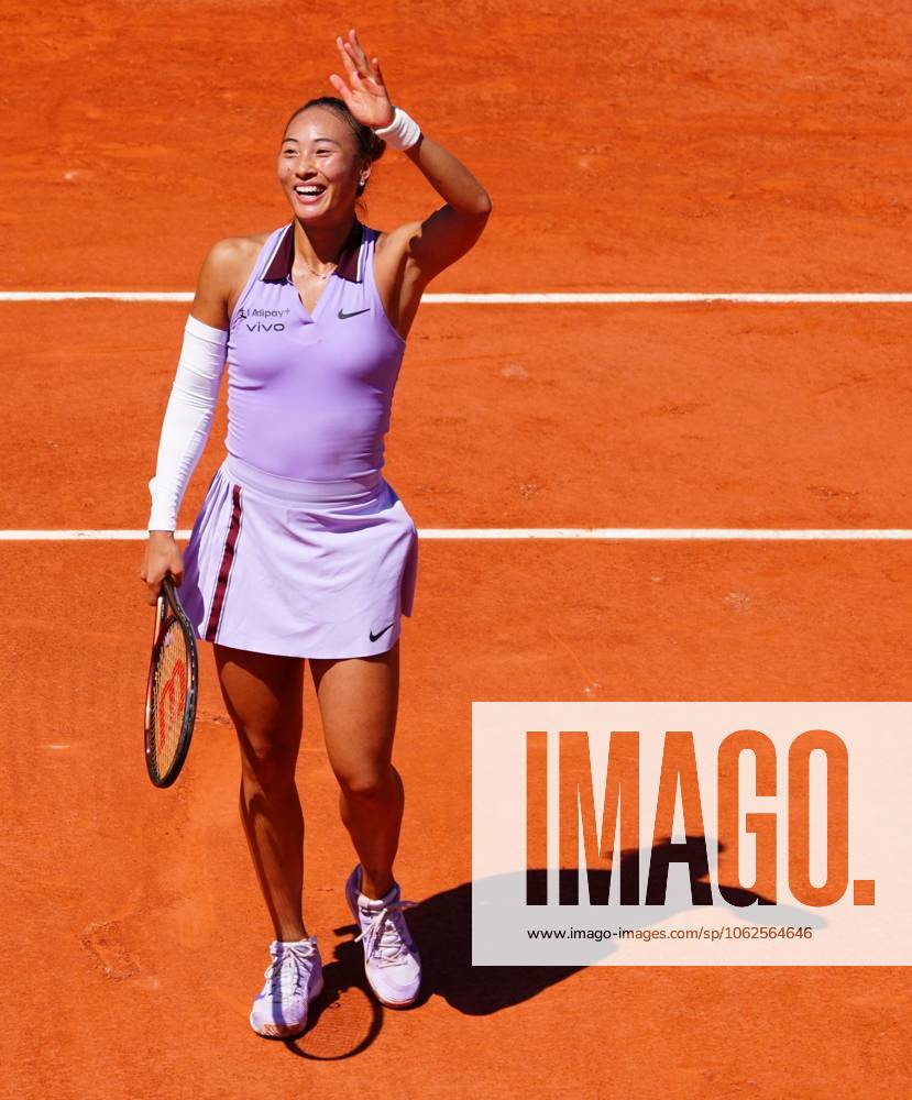 Qinwen Zheng celebrates her third round win French Open Tennis, Day Six, Tennis, Roland Garros, Paris, France