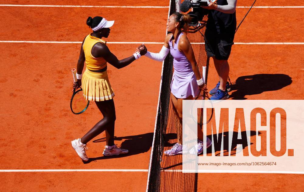 Qinwen Zheng shakes hands with Victoria Mboko her third round win French Open Tennis, Day Six, Tennis, Roland Garros, Paris, France