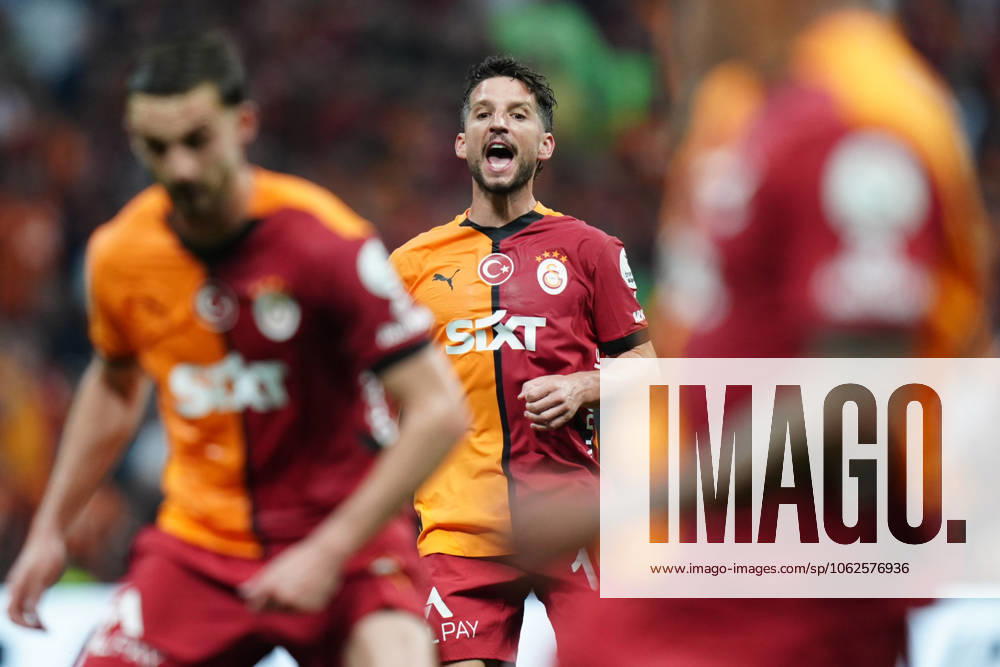Galatasaray v RAMS Basaksehir - Turkish Super Lig ISTANBUL, TURKIYE - MAY 30: Dries Mertens of Galatasaray gestures during the 38th and final week match of the Turkish Super Lig between Galatasaray and RAMS Basaksehir at RAMS Park in Istanbul, Turkiye on May 30, 2025. Hakan Akgun Anadolu Istanbul Turkey. Editorial use only. Please get in touch for any other usage.