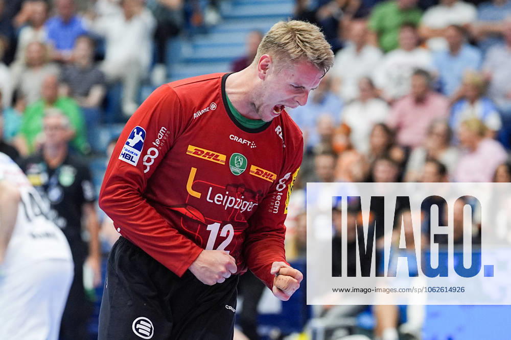 Handball, 1 HBL, VFL Gummersbach SC DHfK Leipzig, Schwalbe Arena Kristian Saeveras SC DHfK Leipzig 12 rejoices, cheers, North Rhine-Westphalia Germany