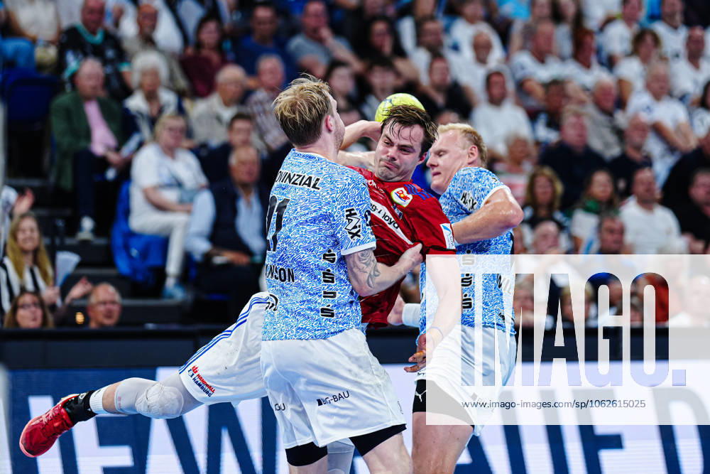 Eric Johansson THW Kiel, 21 , Andreas Magaard Handball Sport Verein Hamburg, 04 , Patrick Wiencek THW Kiel, 17 GER, THW Kiel vs Handball Sport Verein Hamburg, Handball, Bundesliga, Matchday 32, Season 2024 2025, 31 05 2025 GER, THW Kiel vs Handball Sport Verein Hamburg, Handball, Bundesliga, Matchday 32, Season 2024 2025, 31 05 2025 Kiel