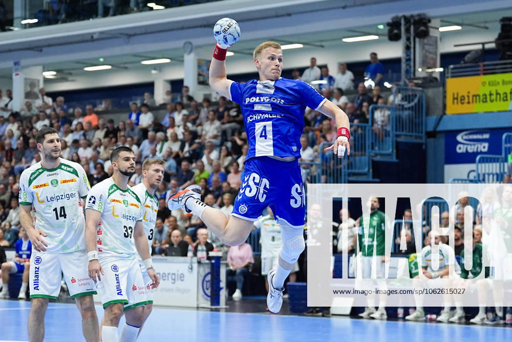 Handball, 1 HBL, VFL Gummersbach SC DHfK Leipzig, Schwalbe Arena Ellidi Snaer Vidarsson VFL Gummersbach 4 Marko Mamic SC DHfK Leipzig 14 Luka Rogan SC DHfK Leipzig 33 North Rhine-Westphalia Germany