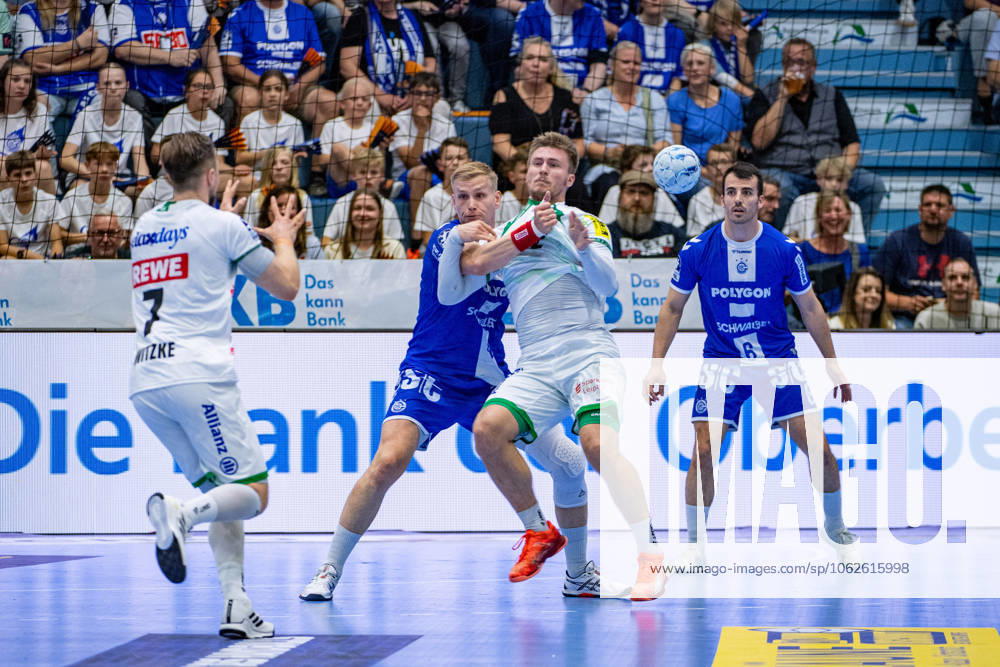 Daikin Handball Bundesliga, VfL Gummersbach SC DHFK Leipzig 31 05 2025 Luca Witzke SC DHfK Leipzig 7 , Ellidi Vidarsson VfL Gummersbach, 4 , Milos Vujovic VfL Gummersbach, 6 , Daikin Handball Bundesliga, VfL Gummersbach SC DHFK Leipzig 31 05 2025