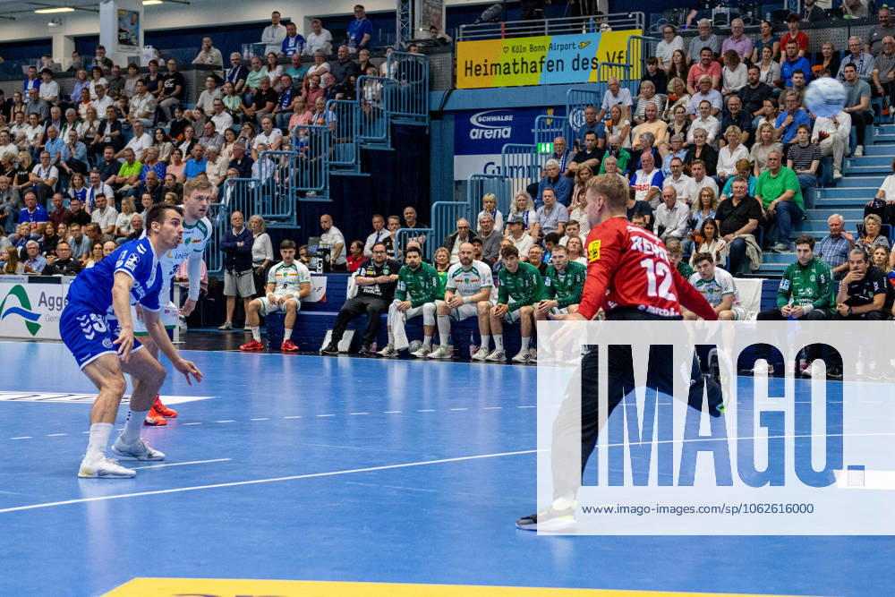 Daikin Handball Bundesliga, VfL Gummersbach SC DHFK Leipzig 31 05 2025 Milos Vujovic VfL Gummersbach, 6 , scores the seven-meter penalty against Kristian Sæveras SC DHfK Leipzig 12 , Daikin Handball Bundesliga, VfL Gummersbach SC DHFK Leipzig 31 05 2025