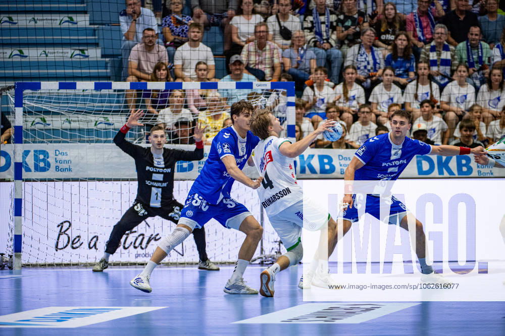 Daikin Handball Bundesliga, VfL Gummersbach SC DHFK Leipzig 31 05 2025 Dominik Kuzmanovic VfL Gummersbach, 1 , Julian Köster VfL Gummersbach, 7 , Andri Már Rúnarsson SC DHfK Leipzig 4 , Stepan Zeman VfL Gummersbach, 66 , Daikin Handball Bundesliga, VfL Gummersbach SC DHFK Leipzig 31 05 2025