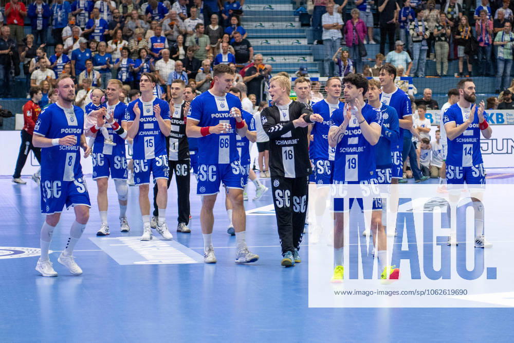 Daikin Handball Bundesliga, VfL Gummersbach SC DHFK Leipzig 31 05 2025 Victory celebrations at VfL Gummersbach Daikin Handball Bundesliga, VfL Gummersbach SC DHFK Leipzig 31 05 2025