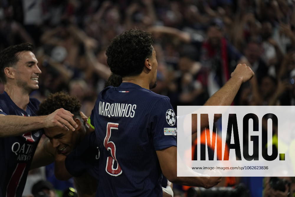 2025 UEFA Champions League Final: Paris Saint-Germain F.C. vs. FC Internazionale Milano Desire Doue of Paris Saint-Germain F.C. scores his second goal of the evening and celebrates with his teammates during the 2025 UEFA Champions League Final: Paris Saint-Germain F.C. vs. FC Internazionale Milano on 31 May 2025, at Munich Football Arena, in Munich, Germany Munich Munich Football Arena Germany