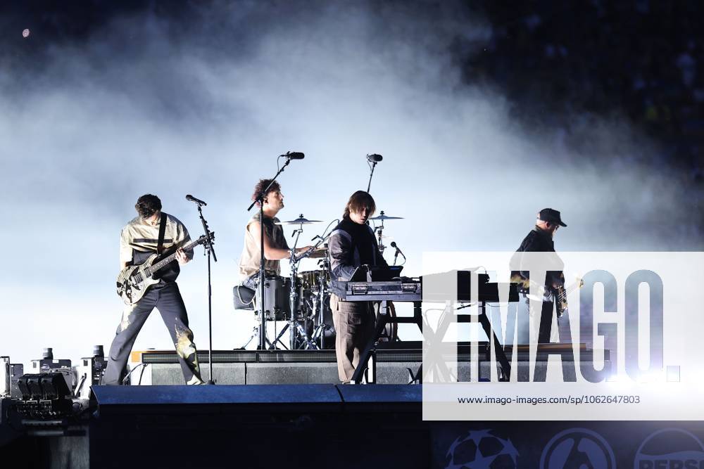 Linkin Park perform Paris Saint-Germain v Inter Milan, UEFA Champions League Final, Football, Allianz Arena, Munich, Germany