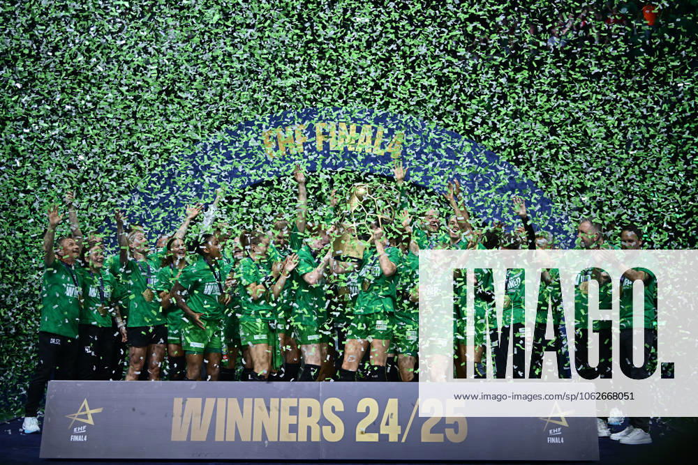 BUDAPEST: Gyori Audi ETO and Odense Handhold, gold medal Gyro Audi ETO players celebrate with the trophy during the EHF Champions League Women 2024 2025 gold medal game between Gyori Audi ETO and Odense Handhold, in Budapest, Hungary, June 01, 2025. Alex Nicodim Imago Images