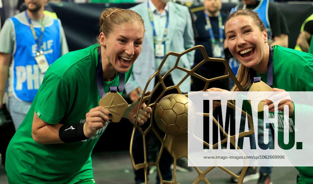 Budapest(Hungary) Győri Gyori Audi ETO KC -Odense Handbold final EHF Champions League Women s handball Final 4 Swedish players with European champion trophy Linn Blohm(L),Anna Lagerquist (R) Győri Gyori Audi ETO :