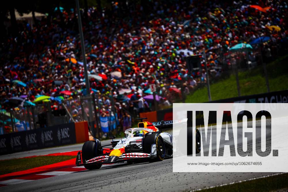 MOTORI - Formula 1 - Aramco Gran Premio de Espana 2025 - Race 06 Isack Hadjar, (FRA) Racing Bulls, RB VCARB 02 Honda, during the Spanish GP, Barcelona 29 May-1 June 2025, Montemelo Formula 1 World Championship, WM, Weltmeisterschaft 2025. Spain Spain