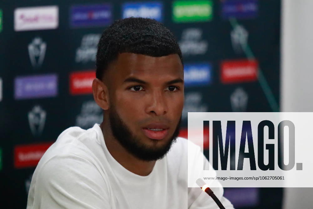 Pedro Vite of the Whitecaps speaks during the media day for Concacaf Champion Cup Final between Cruz Azul and Vancouver Whitecaps at the Estadio Olimpico Universitario. on May 31, 2025 in Mexico City, Mexico. Mexico City Mexico - ZUMAe321 20250531_zsa_e321_002