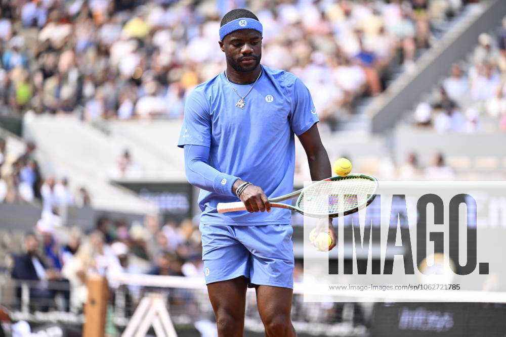 2025 Roland-Garros - Day 10 PARIS, FRANCE - JUNE 3: Frances Tiafoe of US in action against Lorenzo Musetti (not seen) of Italy during the Men s Singles Quarter-Final match on day ten of the 2025 French Open at Court Philippe-Chatrier in Paris, France on June 3, 2025. Burak Akbulut Anadolu Paris France. Editorial use only. Please get in touch for any other usage.