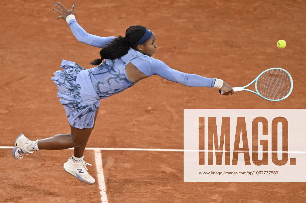 2025 Roland-Garros - Day 11 PARIS, FRANCE - JUNE 04: Coco Gauff of US competes against Madison Keys (not seen) of US during quarter-final women s singles match on day 11 of the French Open tennis tournament on Court Philippe-Chatrier at the Roland-Garros in Paris on June 04, 2025. Burak Akbulut Anadolu Paris France. Editorial use only. Please get in touch for any other usage.