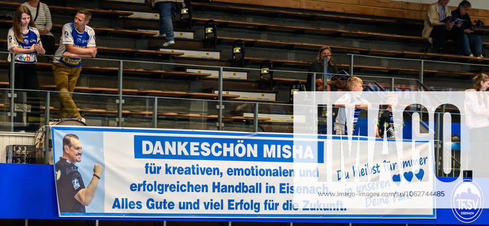 Farewell banner to the coach from Eisenach Misha Kaufmann Coach, ThSV Eisenach GER, ThSV Eisenach vs 1 VfL Potsdam, Handball, 1 Bundesliga, 33 Matchday, Season 2024 2025, 04 06 2025 GER, ThSV Eisenach vs 1 VfL Potsdam, Handball, 1 Bundesliga, 33 Matchday, Season 2024 2025, 04 06 2025 Eisenach