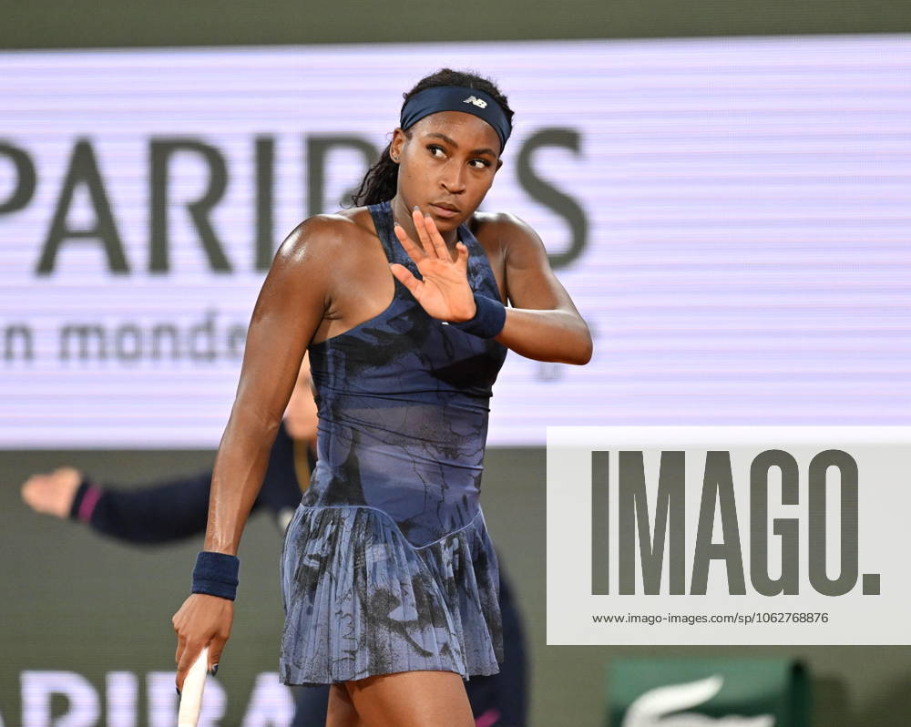 2025 Roland-Garros - Day 12 PARIS, FRANCE - JUNE 5: Coco Gauff of US in action against Lois Boisson of France (not seen) during the Women s Singles semi-final match on Day twelve of the 2025 French Open at Court Philippe-Chatrier in Paris, France on June 5, 2025. Mustafa Yalcin Anadolu Paris France. Editorial use only. Please get in touch for any other usage.