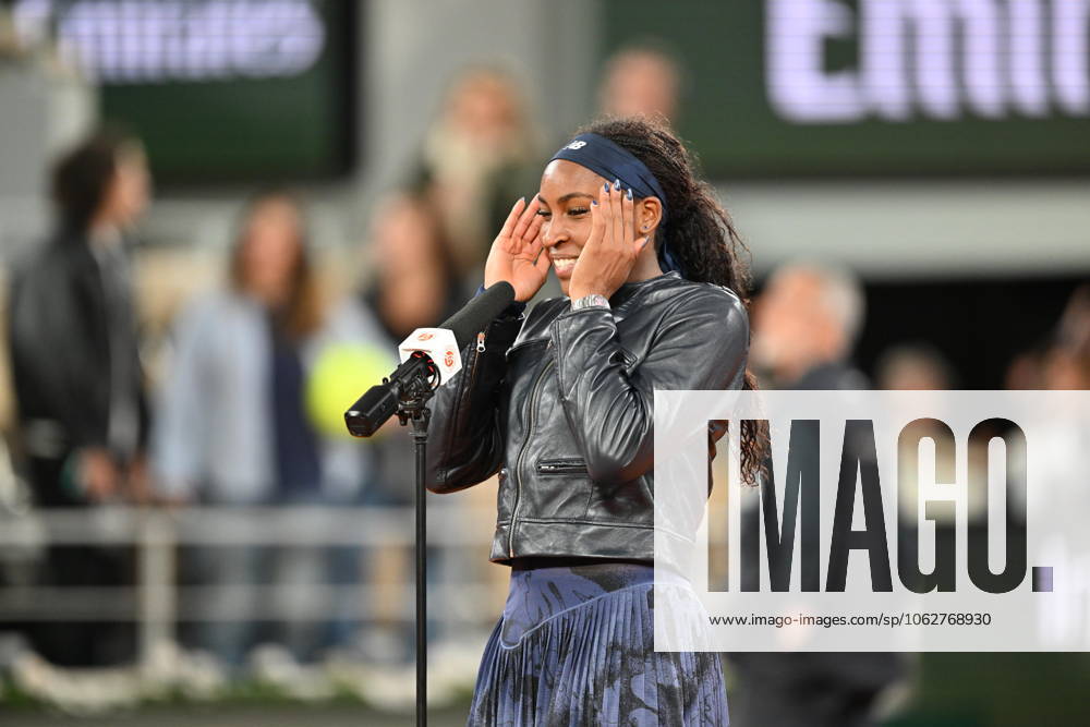 2025 Roland-Garros - Day 12 PARIS, FRANCE - JUNE 5: Coco Gauff of US delivers a victory speech after winning against Lois Boisson (not seen) of France during the Women s Singles semi-final match on Day twelve of the 2025 French Open at Court Philippe-Chatrier in Paris, France on June 5, 2025. Mustafa Yalcin Anadolu Paris France. Editorial use only. Please get in touch for any other usage.