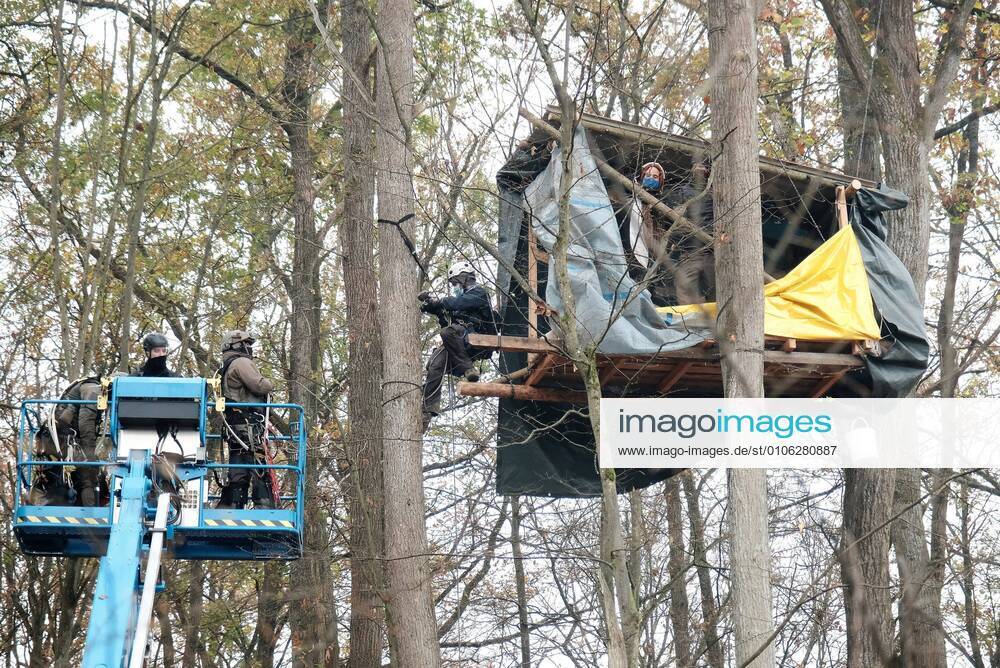 Protest against A49 expansion Dannenröder Forst the squatters get support by Sea Watch captain Carola Rackete Picture shows Sea Watch captain Carola Rackete in the tree house