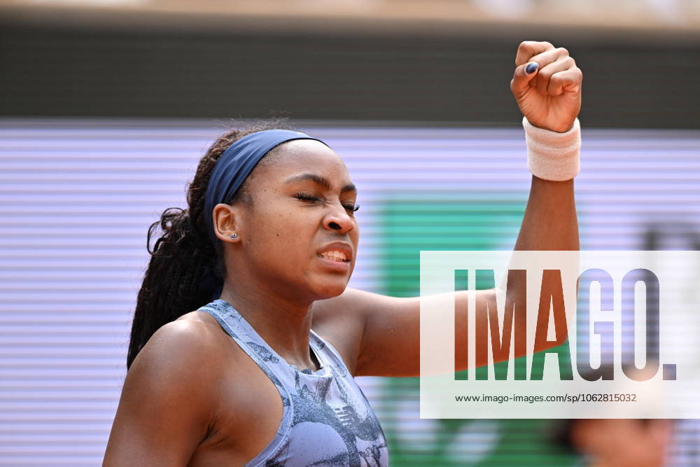 2025 Roland-Garros - Day 14 PARIS, FRANCE - JUNE 7: Coco Gauff of US against Aryna Sabalenka (not seen) during the Women s Singles final match on Day 14 of the 2025 French Open at Court Philippe-Chatrier in Paris, France on June 7, 2025. Mustafa Yalcin Anadolu Paris France. Editorial use only. Please get in touch for any other usage.