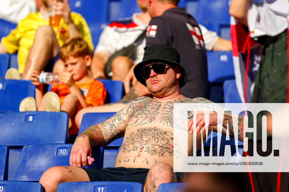 Andorra v England 2026 FIFA World Cup, WM, Weltmeisterschaft, Fussball Qualifier 07 06 2025. Group K England fan during the 2026 FIFA World Cup Qualifier match between Andorra and England at RCDE Stadium, Barcelona, Spain on 7 June 2025. Editorial use only ,