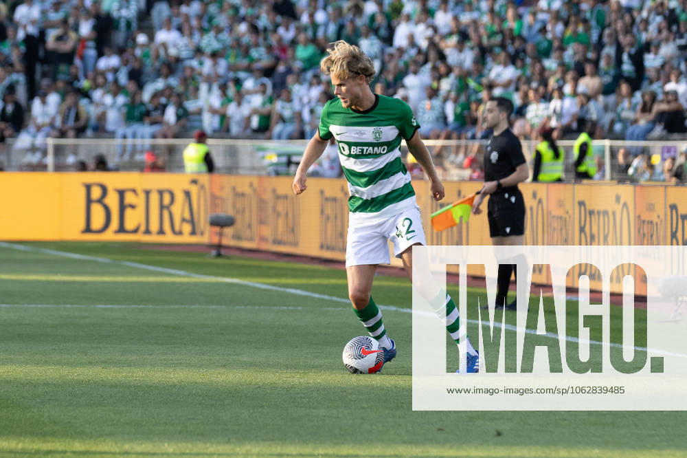 Sporting midfielder from Denmark MORTEN HJULMAND (42) in action during the game of the final of the Portugal Cup between Porto and Sporting at Estadio Nacional Caxias Portugal - ZUMAs359 20240526_zsp_s359_238