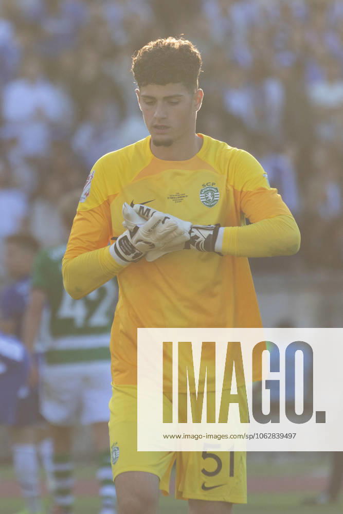 Sporting goalkeeper from Portugal DIOGO PINTO (51) in action during the game of the final of the Portugal Cup between Porto and Sporting at Estadio Nacional Caxias Portugal - ZUMAs359 20240526_zsp_s359_213