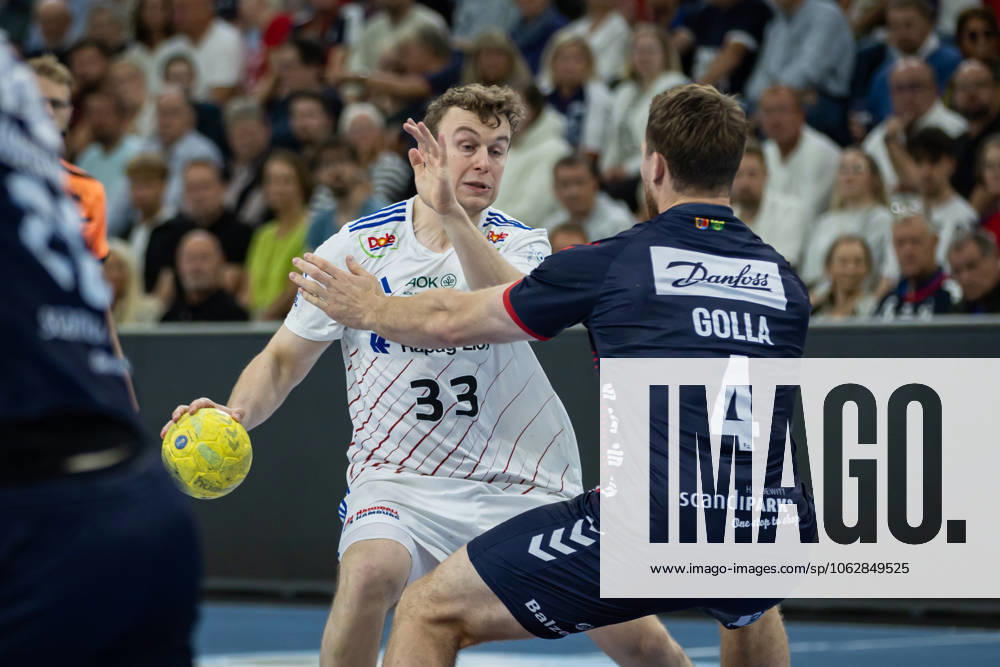 DAIKIN HBL SG Flensburg Handewitt vs Handball Sportverein Hamburg 08 06 25 Moritz Sauter Nr 33, Handball Sportverein Hamburg vs Johannes Golla Nr 04, SG Flensburg Handewitt DAIKIN HBL SG Flensburg Handewitt vs Handball Sportverein Hamburg, GP JOULE Arena on 08 06 25