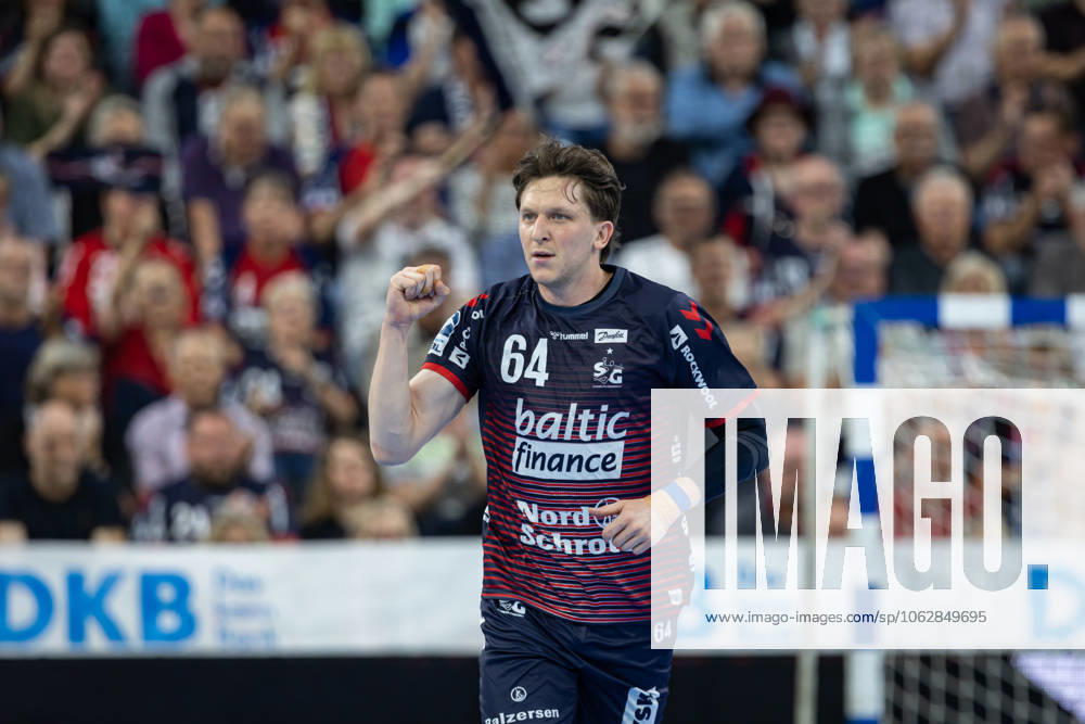 DAIKIN HBL SG Flensburg Handewitt vs. Handball Sportverein Hamburg 08 06 25 Cheers for Lasse Møller Nr 64, SG Flensburg Handewitt DAIKIN HBL SG Flensburg Handewitt vs. Handball Sportverein Hamburg, GP JOULE Arena on 08 06 25