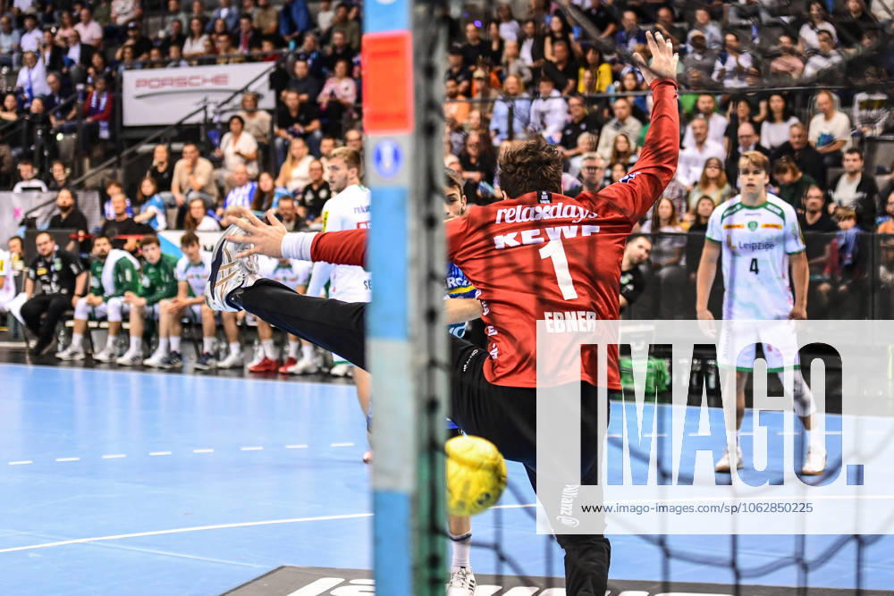 TVB Stuttgart SC DHfK Leipzig Stuttgart, 08 06 2025 Domenico Ebner Leipzig 1 overcome Stuttgart, 08 06 2025 34 Matchday of the Handball Bundesliga, TVB Stuttgart SC DHfK Leipzig, Porsche Arena, Stuttgart