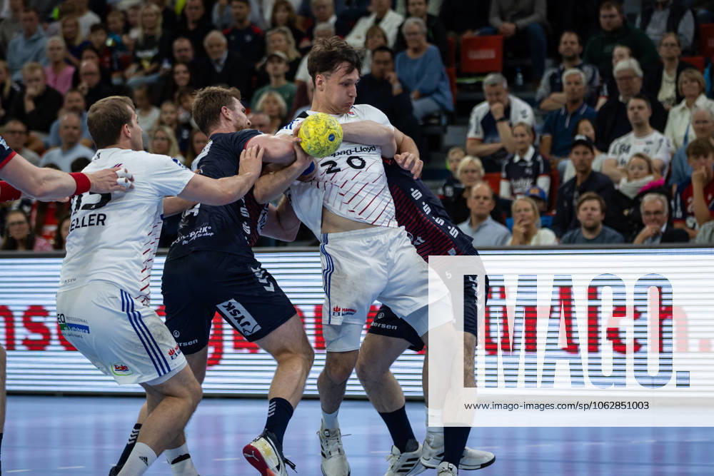 DAIKIN HBL SG Flensburg Handewitt vs Handball Sportverein Hamburg 08 06 25 No getting through for Ben Levermann No 20, Handball Sportverein Hamburg DAIKIN HBL SG Flensburg Handewitt vs Handball Sportverein Hamburg, GP JOULE Arena on 08 06 25