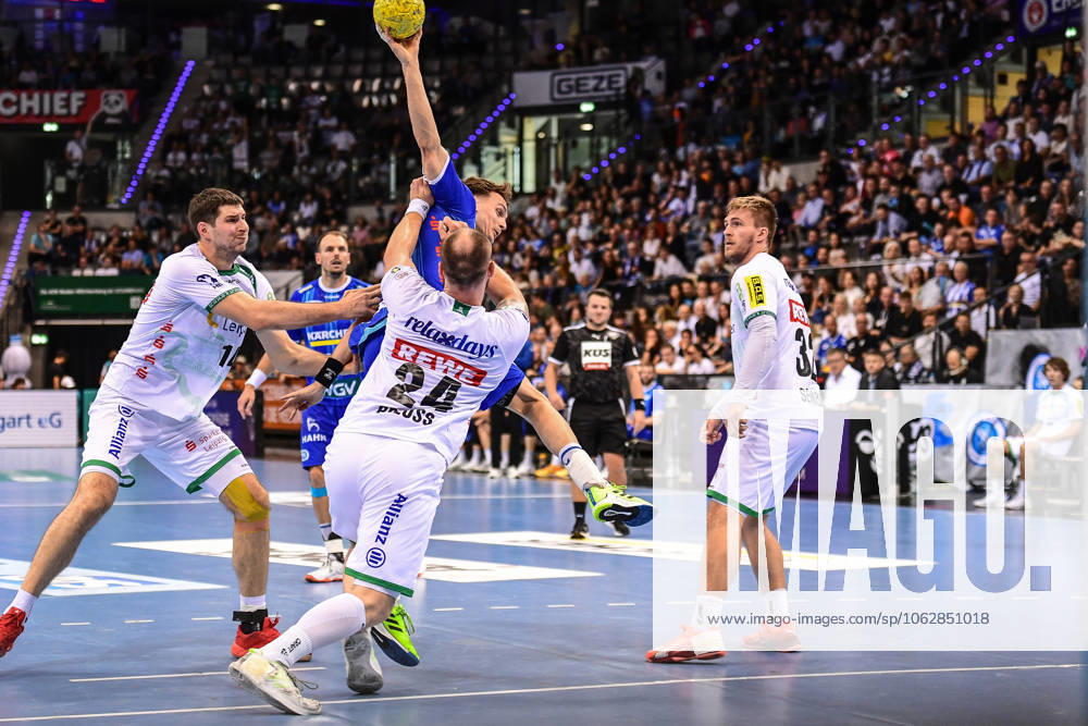 TVB Stuttgart SC DHfK Leipzig Stuttgart, 08 06 2025 Max Haefner Stuttgart 3 v Moritz Preuss Leipzig 24 Stuttgart, 08 06 2025 34 Matchday of the German Handball League, TVB Stuttgart SC DHfK Leipzig, Porsche Arena, Stuttgart