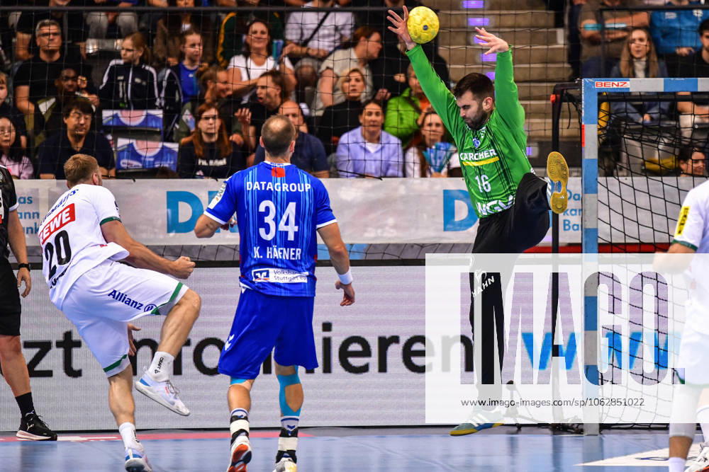 TVB Stuttgart SC DHfK Leipzig Stuttgart, 08 06 2025 Miljan Vujovic Nico Bacani Stuttgart 16 parries the ball from William Bogojevic Leipzig 20 Stuttgart, 08 06 2025 34 Matchday of the Handball Bundesliga, TVB Stuttgart SC DHfK Leipzig, Porsche Arena, Stuttgart