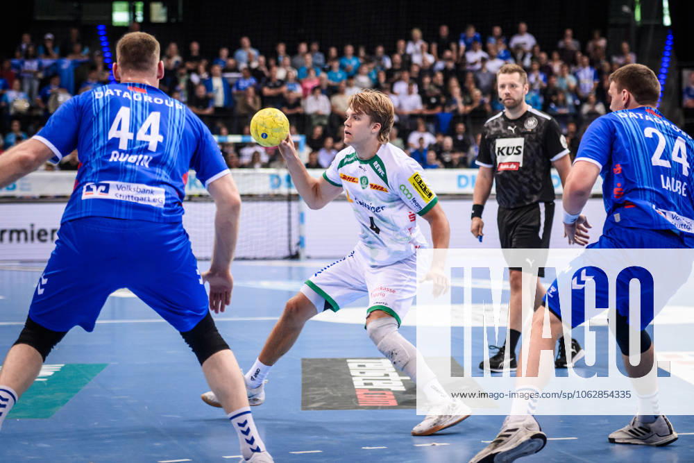 Andri Mar Runarsson SC DHfK Leipzig, 04 between Lenny Rubin TVB Stuttgart, 44 and Lukas Laube TVB Stuttgart, 24 GER, TVB Stuttgart SC DHfK Leipzig, DAIKIN HBL, Handball, Bundesliga, 34 Matchday, Season 2024 2025, 08 06 2025 GER, TVB Stuttgart SC DHfK Leipzig, DAIKIN HBL, Handball, Bundesliga, 34 Matchday, Season 2024 2025, 08 06 2025 Stuttgart