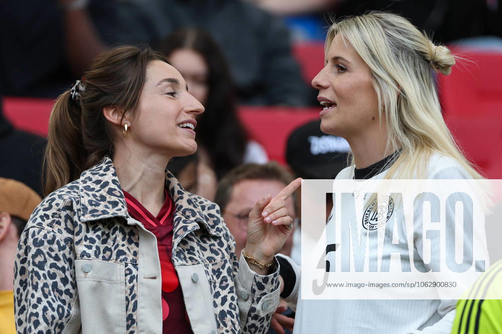 UEFA Nations League match for 3rd place 24 25 Germany France on 08 06 2025 at the MHP Arena in Stuttgart Lena Wurzenberger the girlfriend of national coach Julian Nagelsmann Germany in conversation with Sina Gross Gross Germany MH