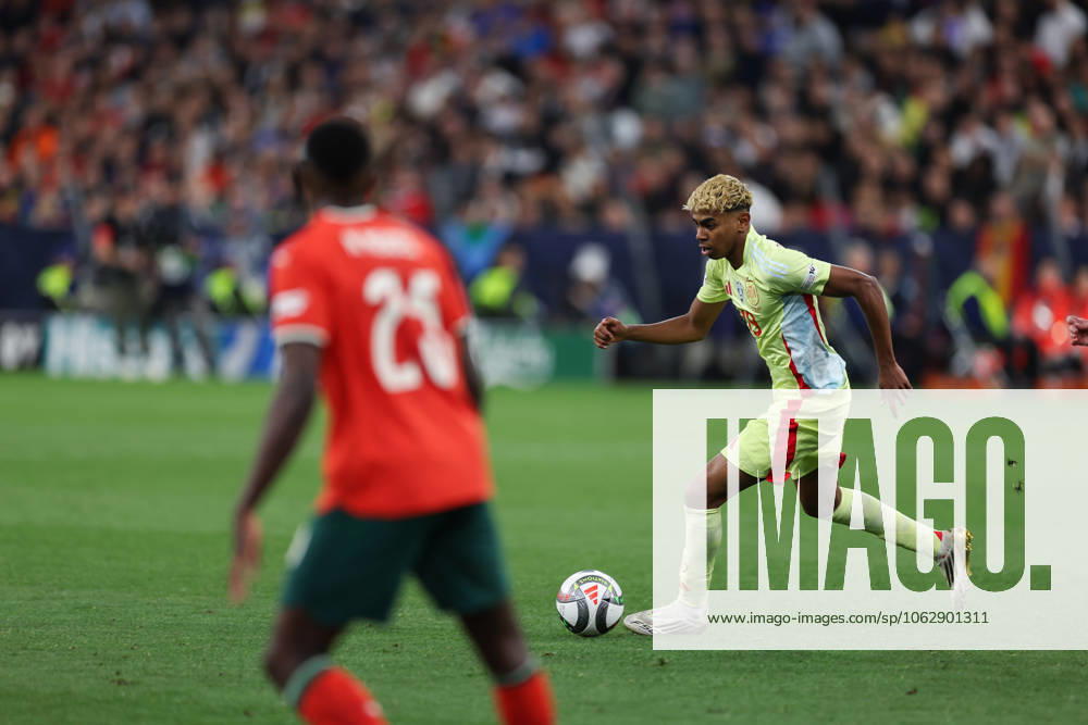 UEFA Nations League 2025 final Portugal Vs Spain in Munich, Germany - 08 Jun 2025 Lamine Yamal of Spain seen in action during the UEFA Nations League 2025 final match between Portugal and Spain at Munich Football Arena. Final score Portugal 5 : 3 Spain on penalties Munich Germany
