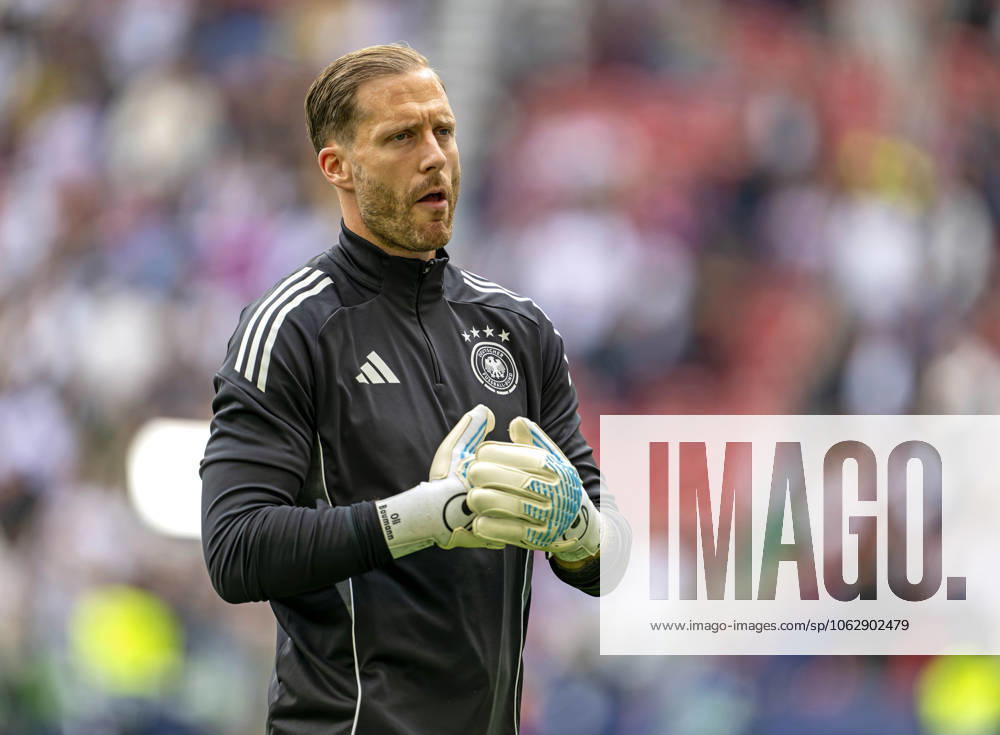 Football UEFA Nations League 2024 25, Match for 3rd place, Germany France, in the MHP Arena Stuttgart, Goalkeeper Oliver Baumann Germany warming up