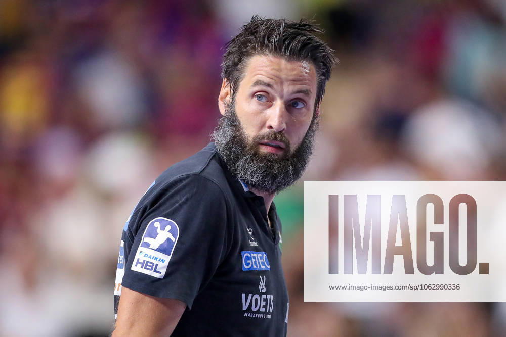 Handball, Semi-final TruckScout24 EHF FINAL4, LANXESS arena Cologne, FC Barcelona SC Magdeburg head coach Bennet Wiegert Magdeburg hc Nordrhein Westfalen Germany