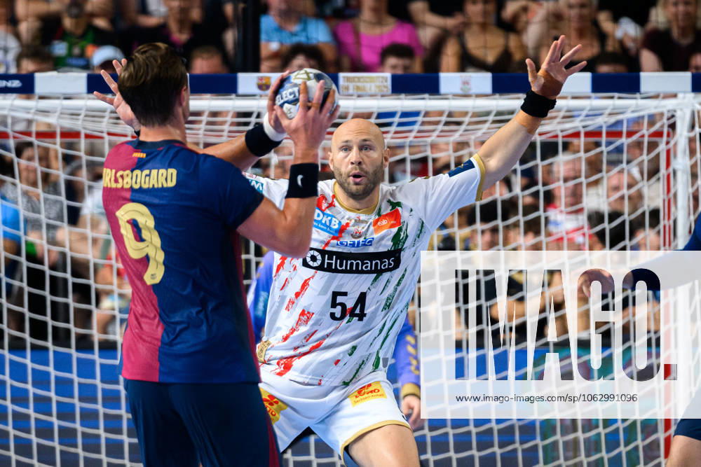 Cologne, Germany Handball EHF CL Final 4 Semi-Final Barca SC Magdeburg Jonathan Carlsbogard Barcelona , Oscar Bergendahl SC Magdeburg Cologne Lanxess Arena Nordrhein Westfalen Germany