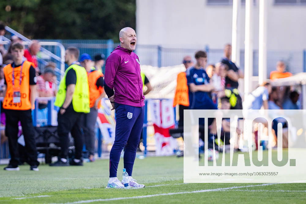ENGLAND U21, U 21 - SLOVENIA U21 Head coach of England U21 Lee Carsley during the UEFA European Under-21 Championship 2025 Group B football match between England U21 and Slovenia U21. Stadium Nitra Arena, Nitra, Slovakia, June 15, 2025. Photo by Branislav Racko