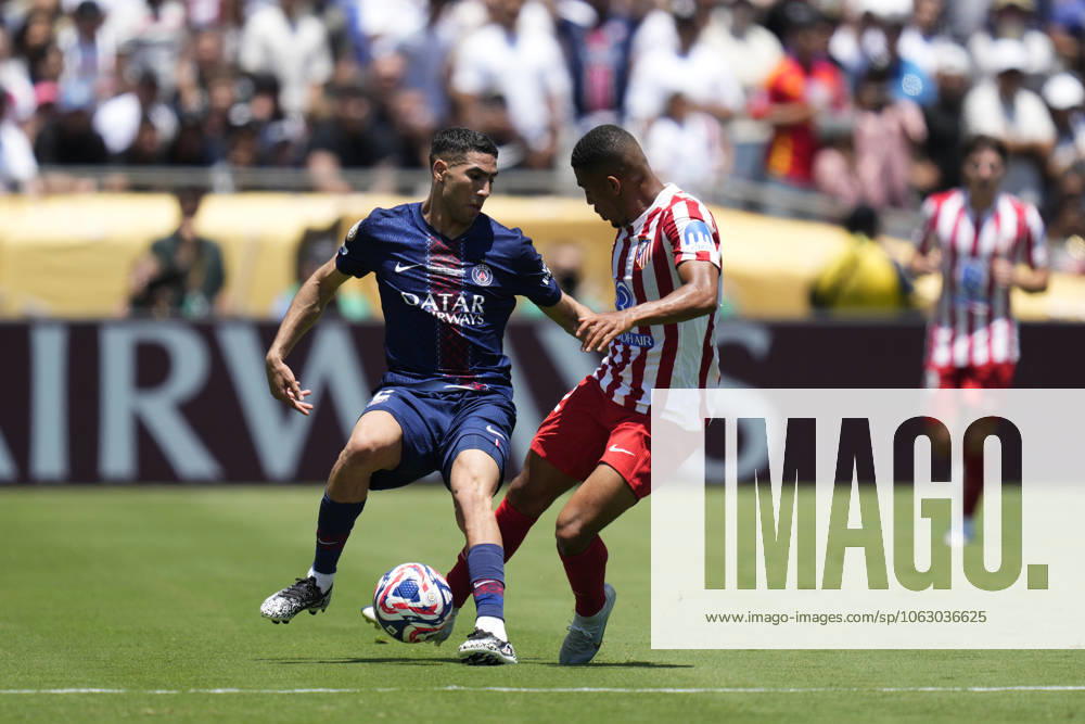 Paris Saint-Germain FC v Club Atletico de Madrid: Group B - FIFA Club World Cup 2025 PASADENA, CALIFORNIA - JUNE 15: Achraf Hakimi right-back of PSG and Morocco and Samuel Lino left winger of Atletico de Madrid and Brazil compete for the ball during the FIFA Club World Cup 2025 group B match between Paris Saint-Germain FC and Club Atletico de Madrid at Rose Bowl Stadium on June 15, 2025 in Pasadena, California. Jose Hernandez Anadolu California United States. Editorial use only. Please get in touch for any other usage.