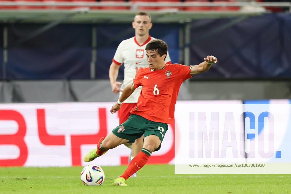 Diogo Nascimento of Portugal is seen in action during the UEFA UNDER21 Championship Slovakia 2025 match between Portugal and Poland at Stadion na Sihoti. FInal Score; Portugal 5:0 Poland. Trenczyn Slovakia - ZUMAs197 20250614_aab_s197_136