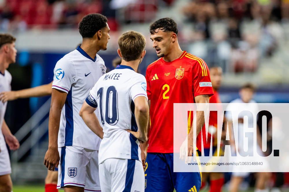 SPAIN U21, U 21 - ENGLAND U21 Marc Pubill of Spain and James McAtee of England during the UEFA European Under-21 Championship 2025 Quarterfinal football match between Spain U21 and England U21. Stadium City Arena, Trnava, Slovakia, June 21, 2025. Photo by Branislav Racko