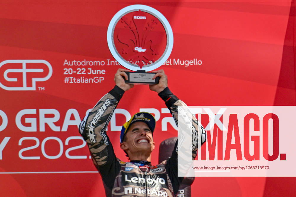 Bilder des Jahres 2025, Sport 06 Juni MOTORI - MotoGP - Gran Premio d Italia Brembo - Race Spanish rider Marc Marquez of Ducati Lenovo Team celebrates the victory during Gran Premio d Italia Brembo - Race, MotoGP World Championship, WM, Weltmeisterschaft in Mugello, Italy, June 22 2025 Mugello Italy