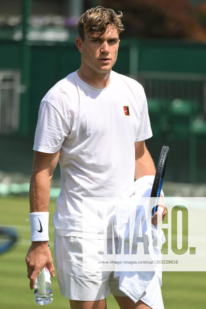 Wimbledon Tennis Championships - Practice Day LONDON, UNITED KINGDOM - JUNE 25: Tennis player Jack Draper practices on the grass courts ahead of the Wimbledon tennis championships held at the All England, All England Lawn Tennis and Croquet Club in London, United Kingdom on June 25, 2025. Ray Tang Anadolu London United Kingdom. Editorial use only. Please get in touch for any other usage.